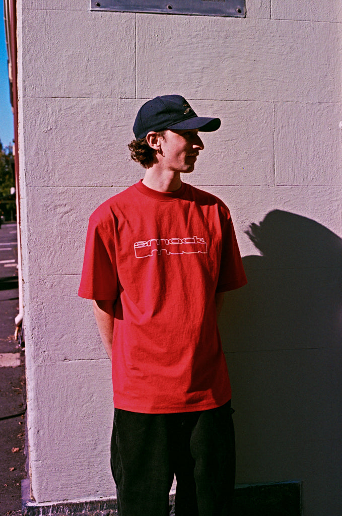 t-shirt sunken outline - cardinal red