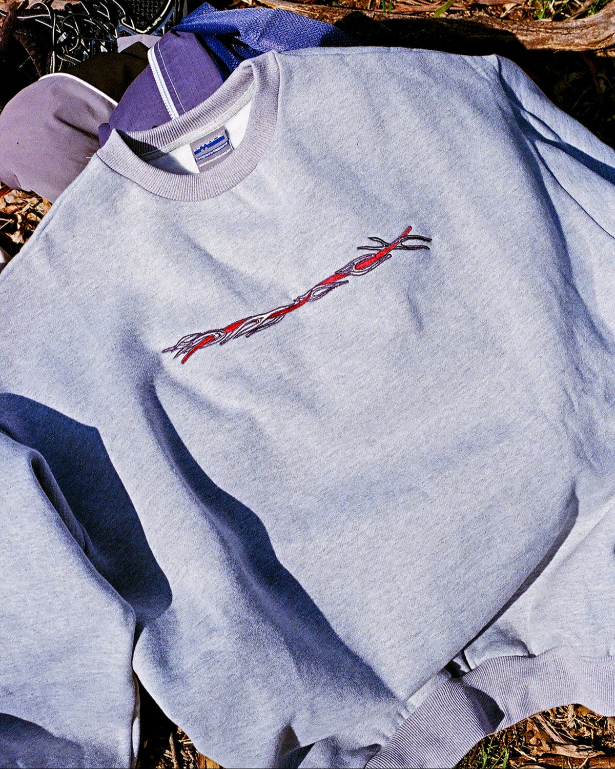 crewneck barbwire - red + grey embroidery