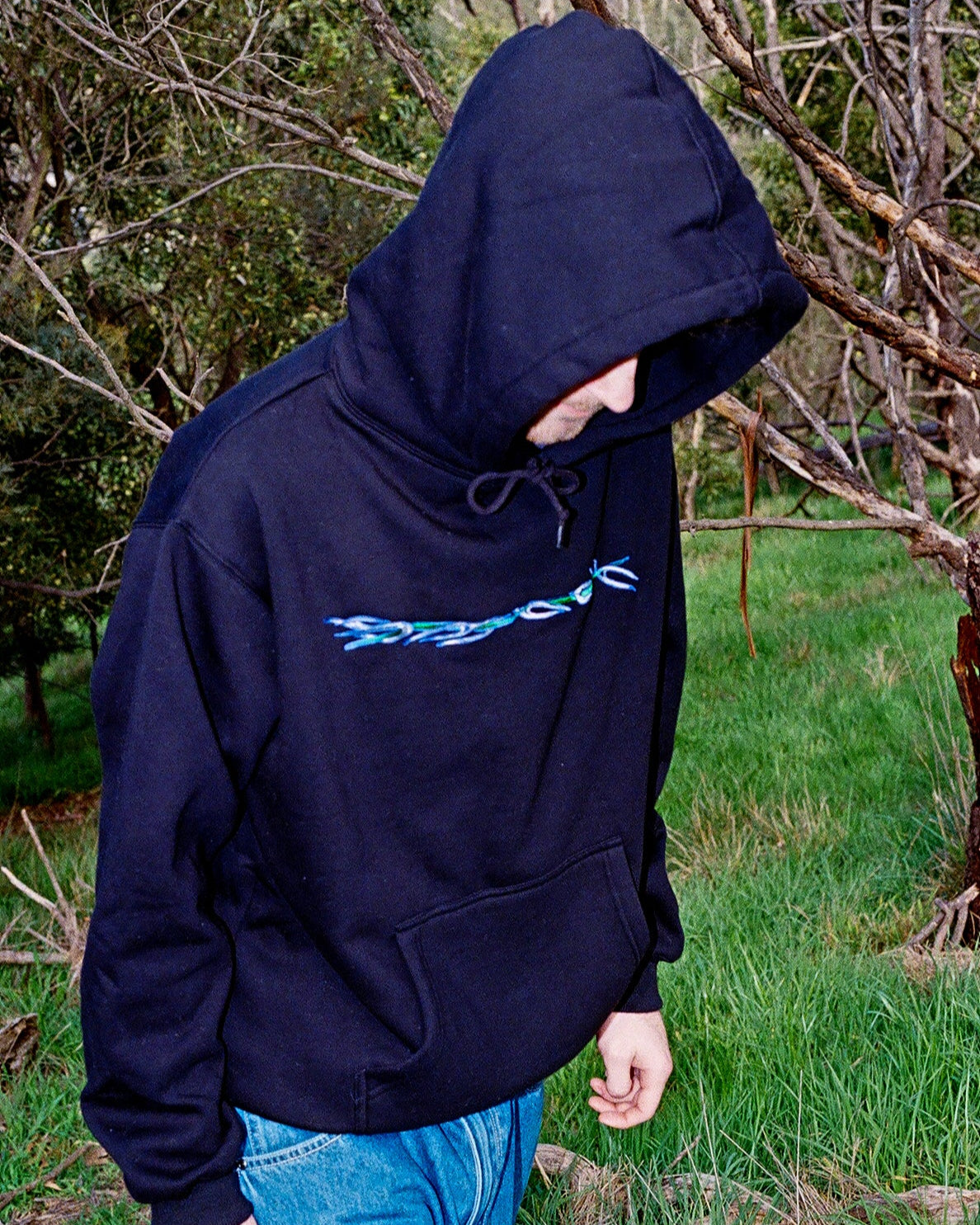 hoodie barbwire - blue + green embroidery